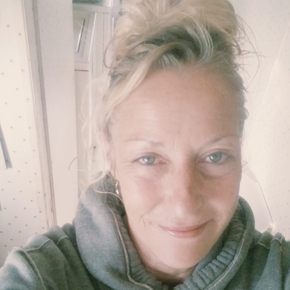 Meet your Posher, Jenn